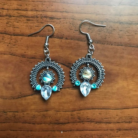 Crystal Drop Earrings - Picture 1 of 4